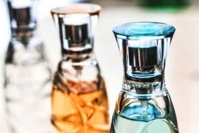 How and Where to Buy Fragrances Online