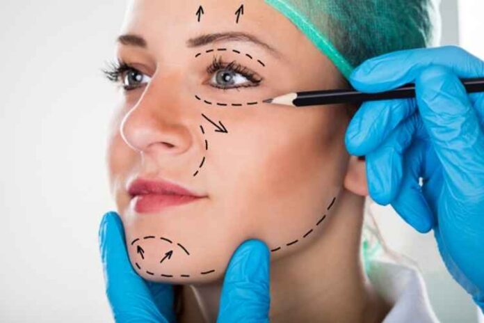 5 Pro Tips for Recovery After Your Facelift