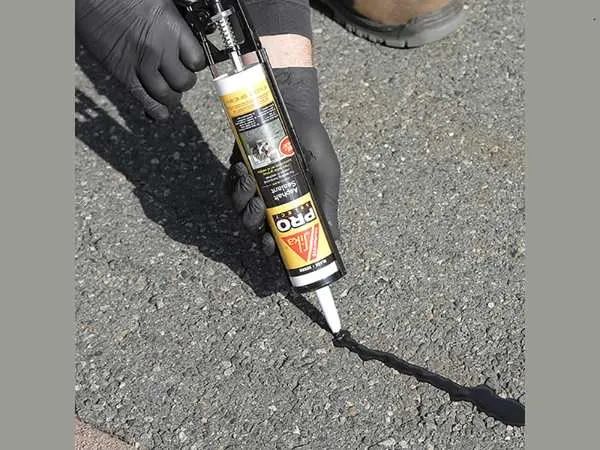 asphalt sealant